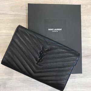 SOLD 😎Chain Wallet Calfskin Leather Cross Body